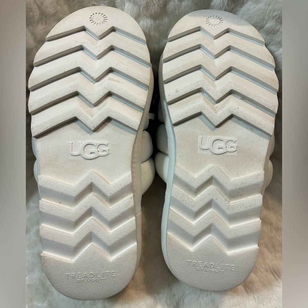 UGG Maxi slide LOGO chunky platform sandal  slip on women’s size 9 - Picture 10 of 10